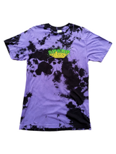 Cargar imagen en el visor de la galería, WHERE&#39;S THE BUD TIE DYE T-SHIRT
